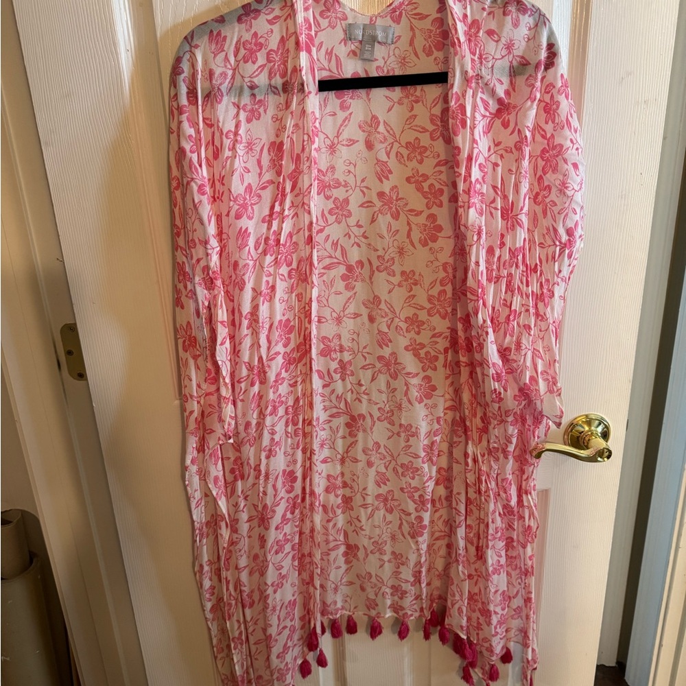Nordstrom Pink and White Floral Kimono